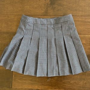 SUNDAY BEST - ARITZIA SKIRT